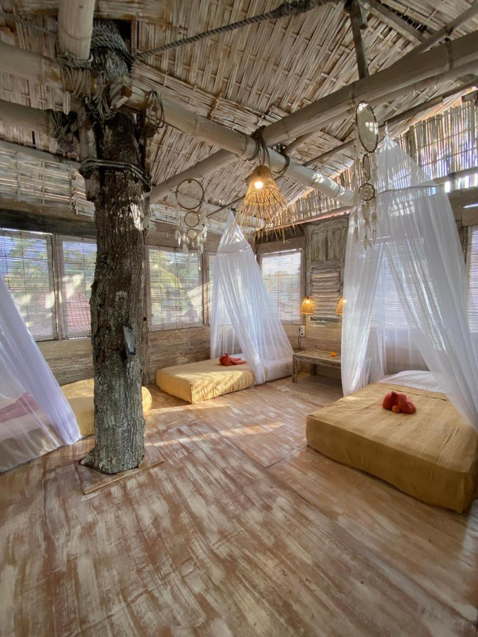 Funky Place Lovina Dış mekan fotoğraf