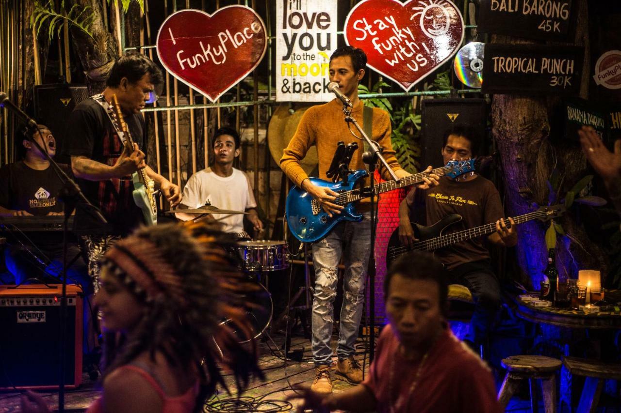 Funky Place Lovina Dış mekan fotoğraf