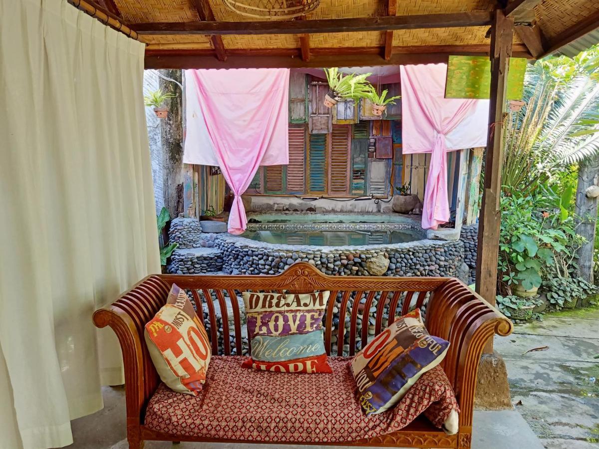 Funky Place Lovina Dış mekan fotoğraf